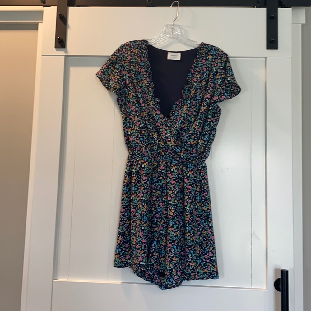 Everly Floral Romper with cap sleeve